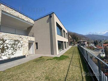 Appartamento di 122 m² con 5 locali a Gera Lario