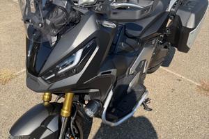 Honda X-ADV 750 Travel Edition 2023 – 13.800 km