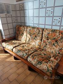 divano in legno 