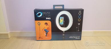 Treppiede per selfie e video