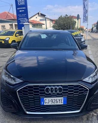 Audi A3 Sportback 35 TDI S tronic S line Edition