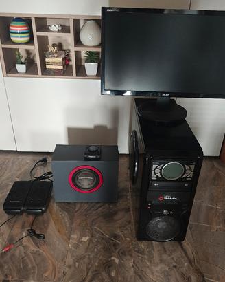 PC  + monitor  19 pollici + casse audio 2+1