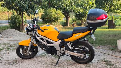 Suzuki SV650