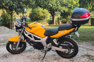 Suzuki SV650
