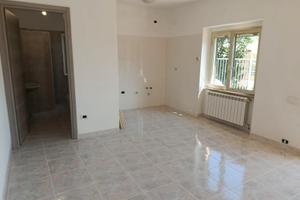 Ampio bilocale situato al piano terra