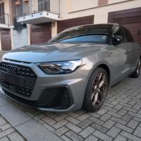 Audi A1 35 TFSI S-line Edition One - FULL OPTIONAL