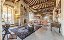 casa-con-rifiniture-di-pregio