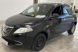 Lancia Ypsilon 0.9 TwinAir 85 CV 5 porte Metano