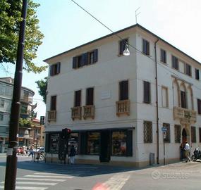 Disponibili da subito ufficii/negozi