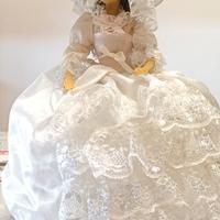 bambola con sottogonna ad ombrello 