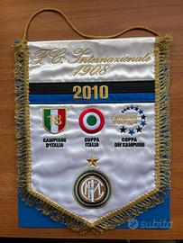 Gagliardetto Inter 2010 Triplete Champions Scudett