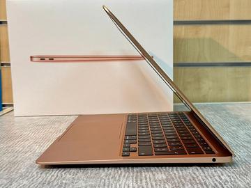 Macbook air 13 M1 8GB 512GB SSD CON GARANZIA