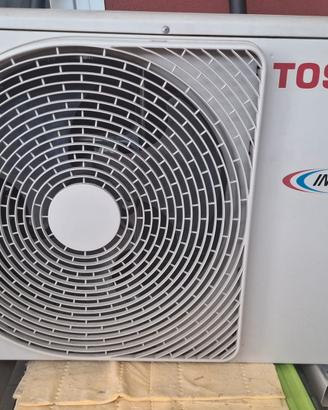 condizionatore mono split Toshiba 13000 btu
