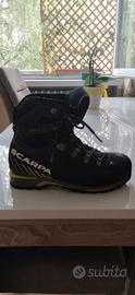 Scarpe da montagna/neve