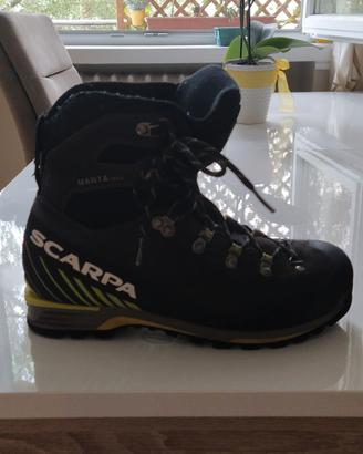 Scarpe da montagna/neve