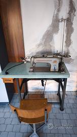 Macchina da cucire industriale