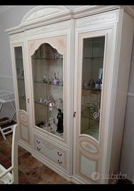 Soggiorno stile classico come nuovo