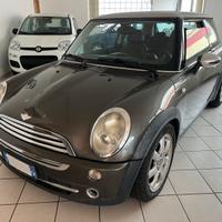 MINI Cooper 1.6 Park Lane 116 cv