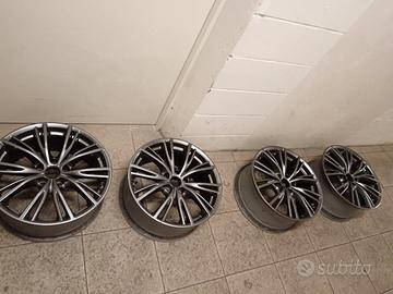 cerchi da 18 alfa Romeo Stelvio o Giulia 