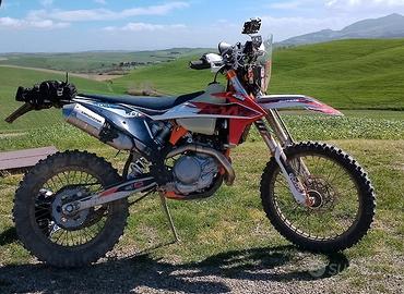 Ktm 450 exc six days - 2022