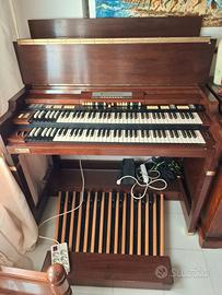 Hammond Super B
