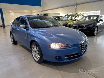 ALFA ROMEO 147 1.9 JTD (120) 5 porte Distinctive