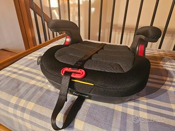 seggiolino alzatina auto Peg Perego da 15 a 36 kg