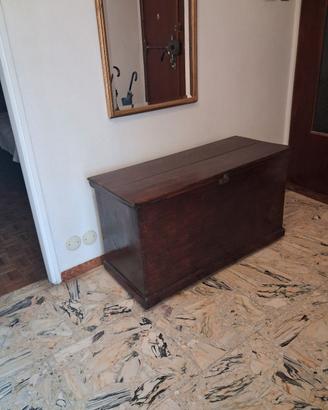 Cassapanca in legno 