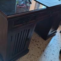 Scrivania etnica in legno