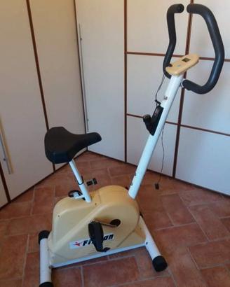 Cyclette usata con mini computer