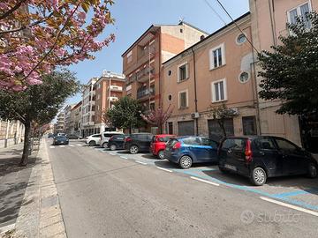 Via Roma - 65 mq con soffitta - Zona centro