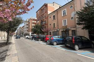 Via Roma - 65 mq con soffitta - Zona centro