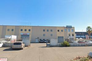 Ufficio arredato luminosissimo