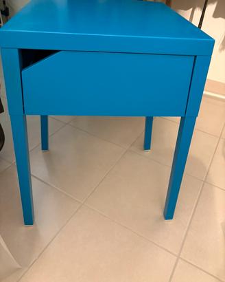 Comodino blu