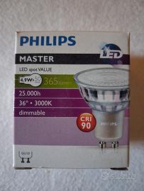 12 faretti led = 50w philips dimmerabili 