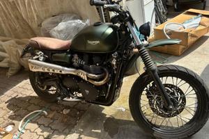 Triumph scrambler 900