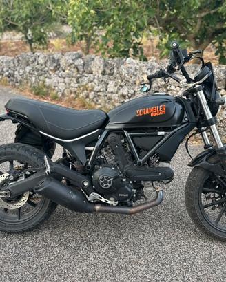 Ducati Scrambler Sixty2 Nero opaco