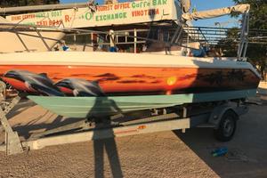 Barca a motore Fisherman 17