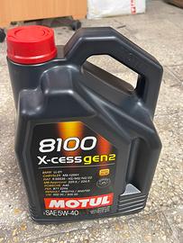 Olio motore motul xcess 5w40