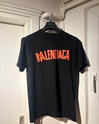 T-Shirt Balenciaga