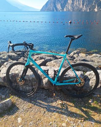 Bici gravel Bianchi Impulso GRX 610 2x12