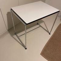 Scrivania USM Haller