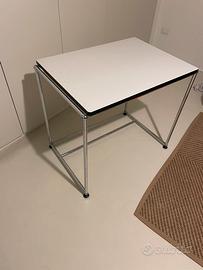 Scrivania USM Haller