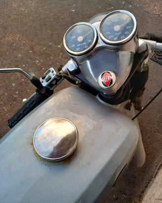 Gilera 124 5v