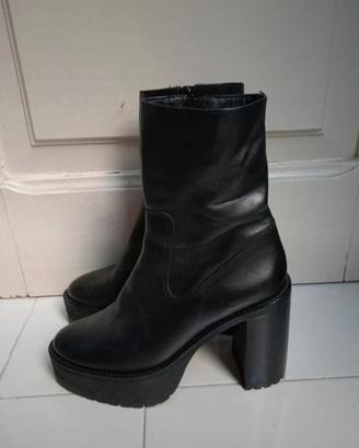 Stivali neri Buffalo n.38