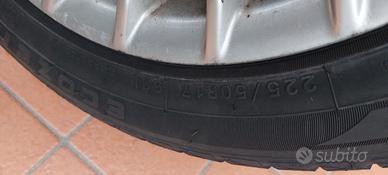 Pneumatici  invernali "Infinity"  225/50 R17 