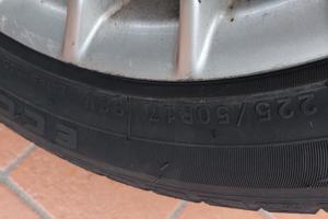 Pneumatici  invernali "Infinity"  225/50 R17 