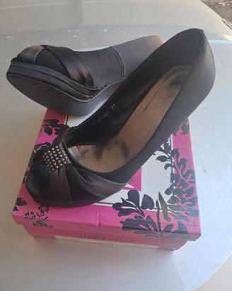 Scarpe da sera scollate nr 37