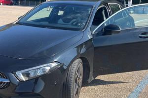 MERCEDES CLASSE A 200 BENZINA DA 163 CV
