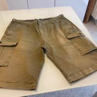 Pantaloncino uomo color verde militare in cotone